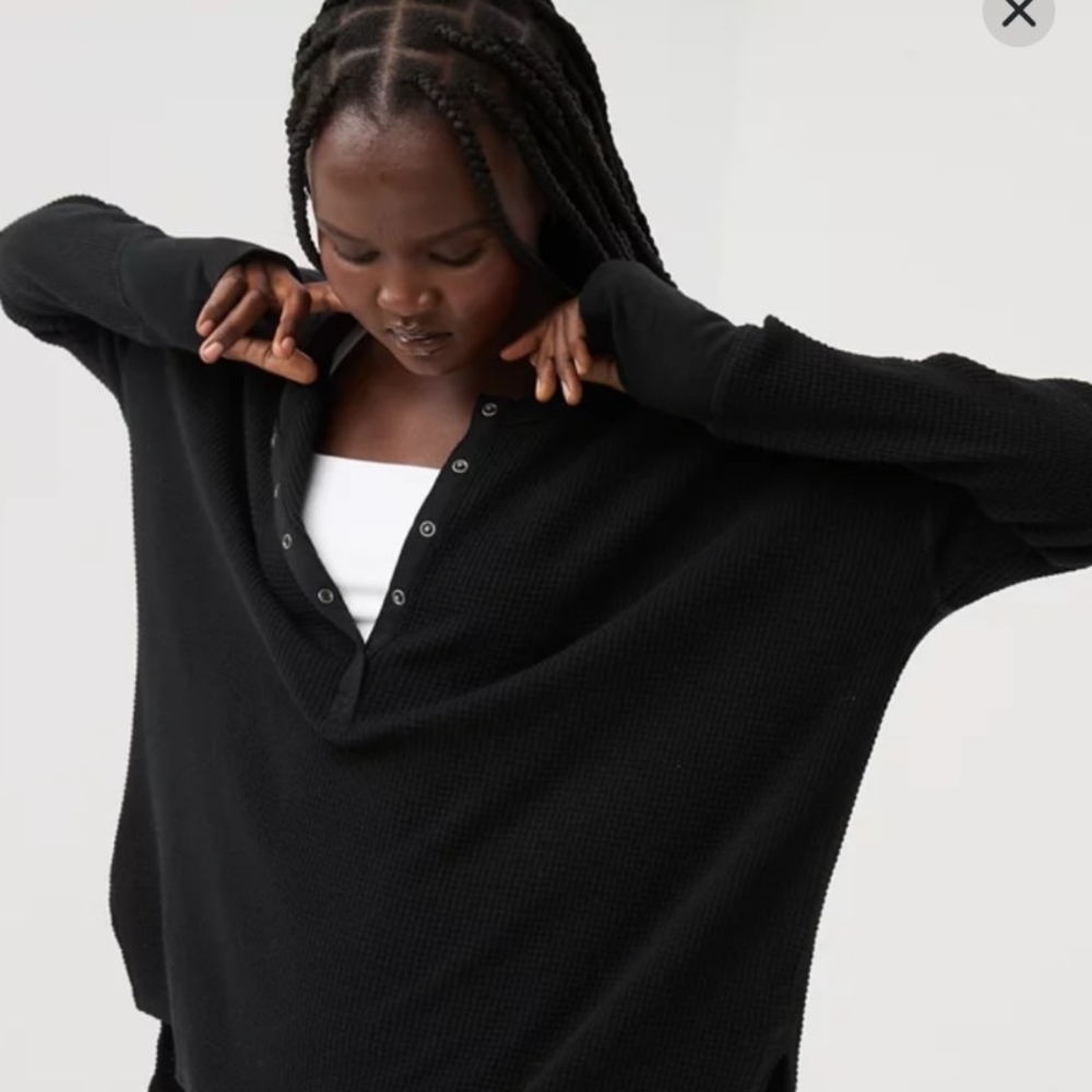 Black Long Sleeve Women's Top